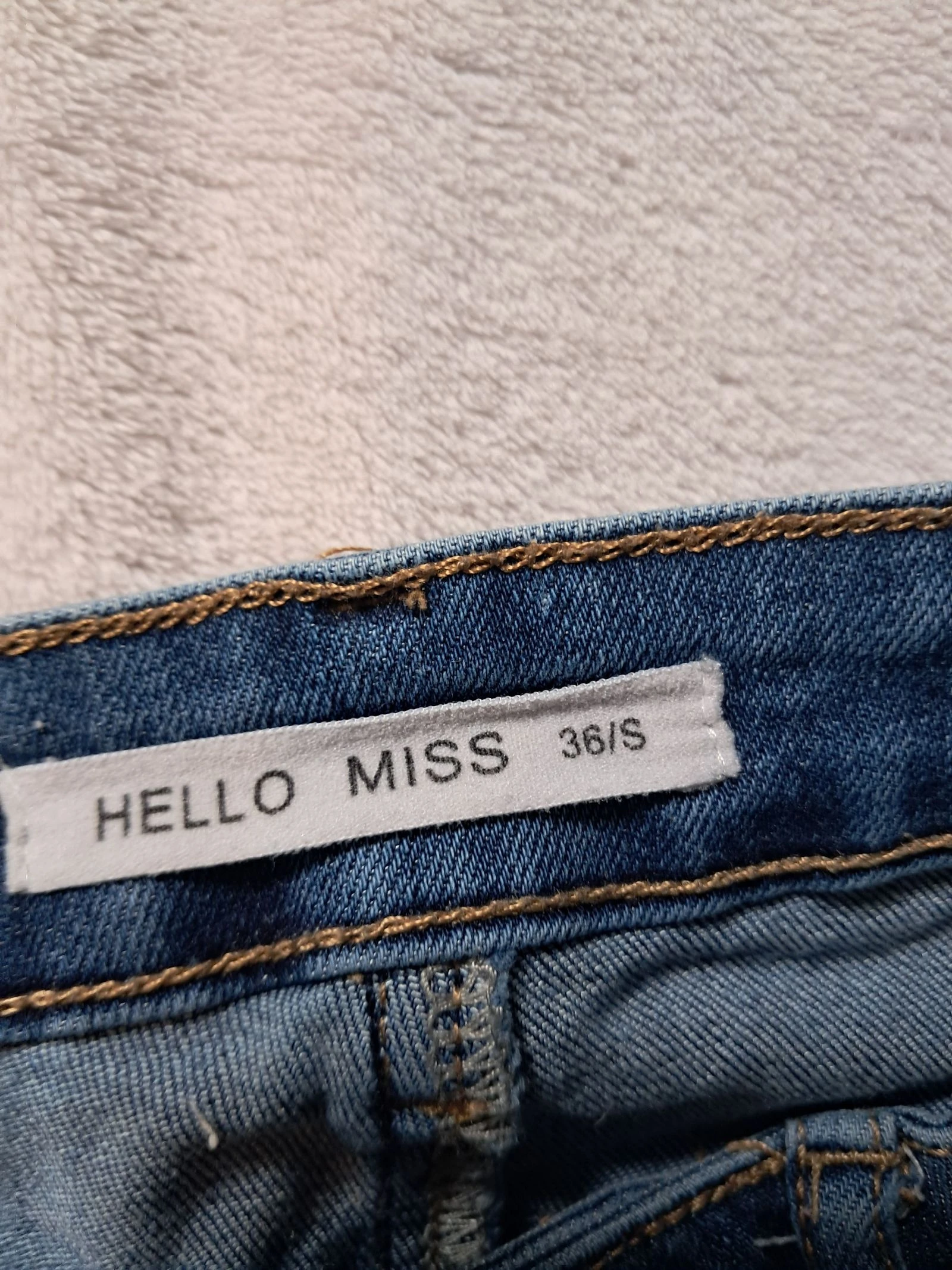 Lot de 4 jeans craqués différentes marques. Taille S – photo 14